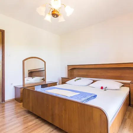 Apartment Ruic *