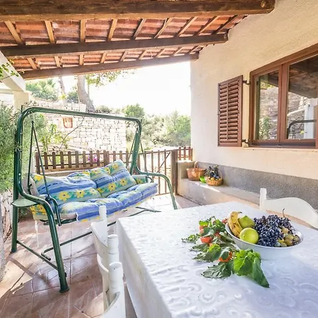 Apartment Ruic Rogac